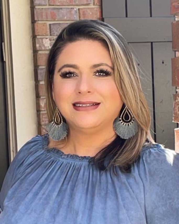 AnaLisa Peña La Rueda de Intercesión Ministries